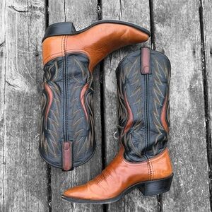 Vintage Dan Post Women’s  Cowboy Boots in Original Box